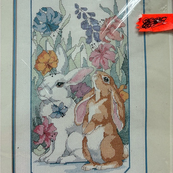 From The Heart Floral Bunny Cross Stitch Kit - Multicolor Lop And Lily - Picture 3 of 7